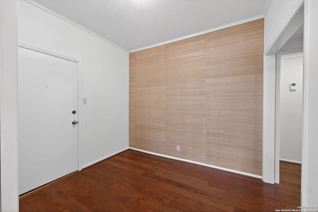 3678 Hidden Dr Apt 1301, San Antonio, TX 78217