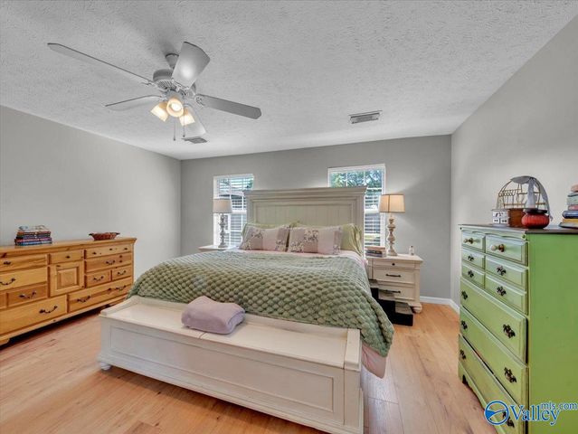 908 Wess Taylor Road, Huntsville, AL 35811