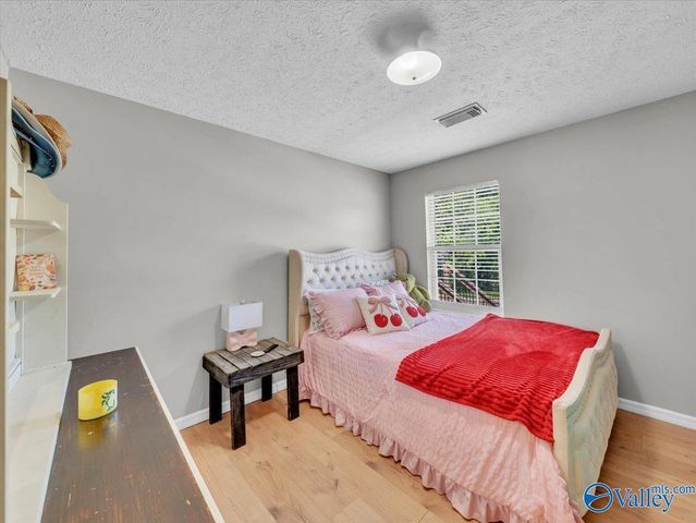 908 Wess Taylor Road, Huntsville, AL 35811