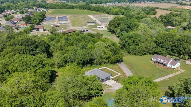 908 Wess Taylor Road, Huntsville, AL 35811