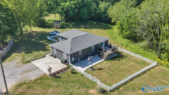 908 Wess Taylor Road, Huntsville, AL 35811