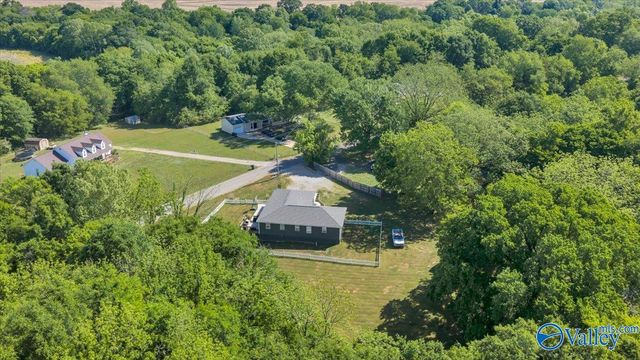 908 Wess Taylor Road, Huntsville, AL 35811