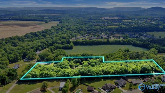 908 Wess Taylor Road, Huntsville, AL 35811