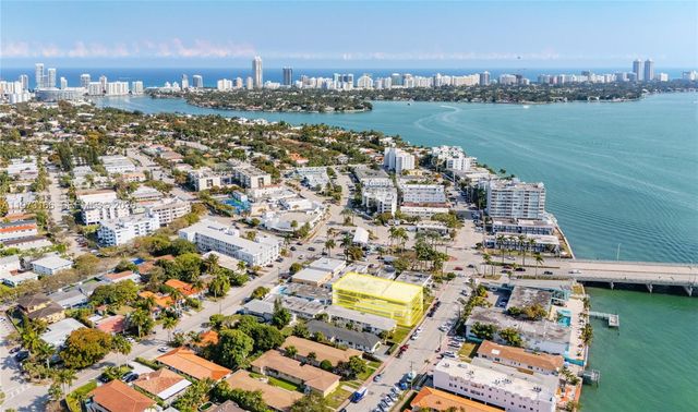 2125 Bay Dr, Miami Beach, FL 33141