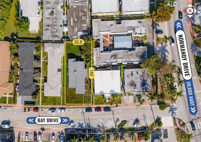 2125 Bay Dr, Miami Beach, FL 33141