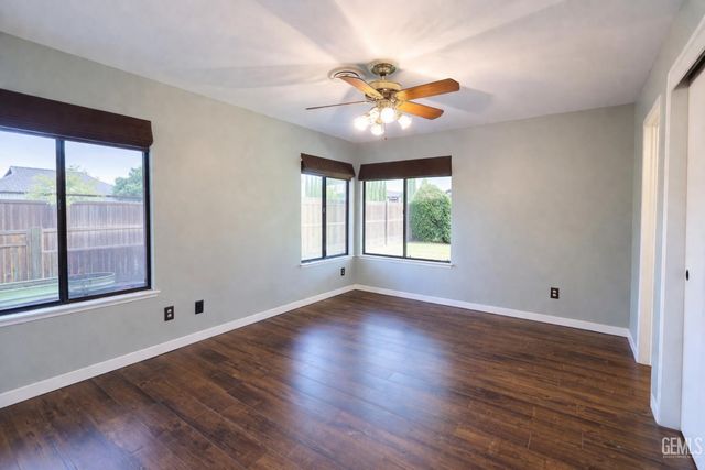 13301 Paisley Court, Bakersfield, CA 93314