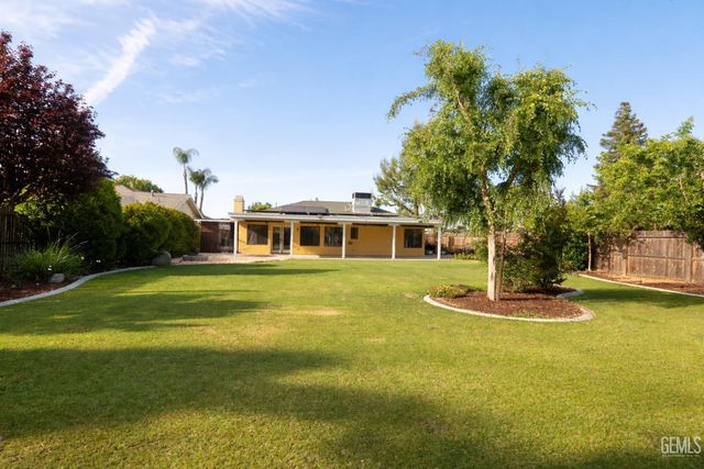 13301 Paisley Court, Bakersfield, CA 93314