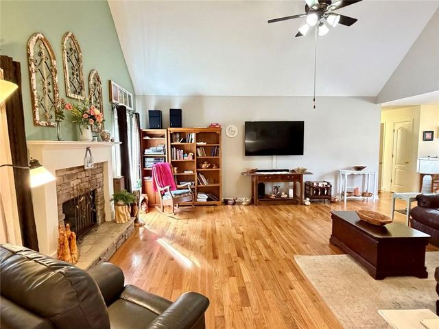 189 Bentonville Lane, Douglasville, GA 30134