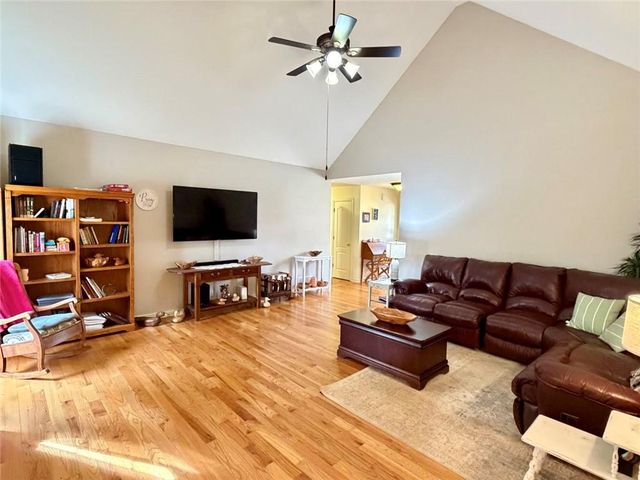 189 Bentonville Lane, Douglasville, GA 30134