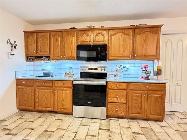 189 Bentonville Lane, Douglasville, GA 30134