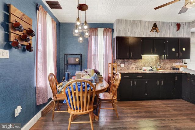 90 E MAIN ST, Elizabethville, PA 17023