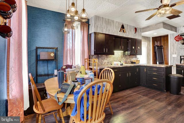 90 E MAIN ST, Elizabethville, PA 17023