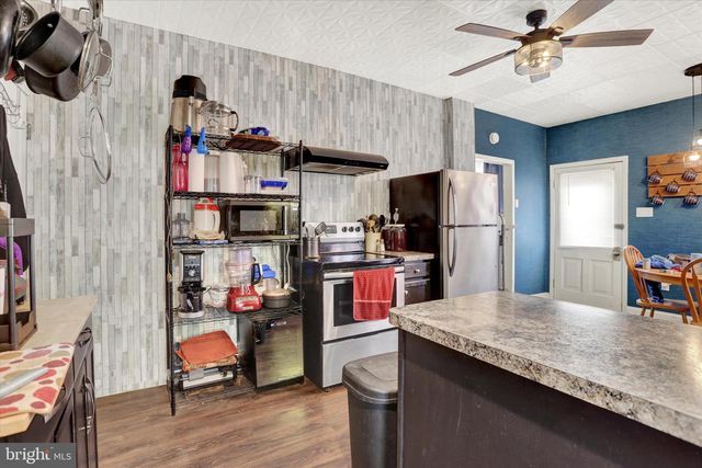 90 E MAIN ST, Elizabethville, PA 17023