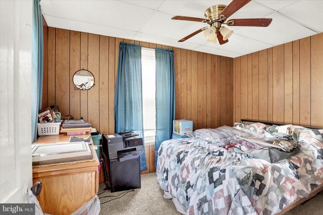 90 E MAIN ST, Elizabethville, PA 17023