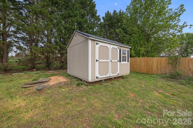 105 Hidden Spring Drive, Salisbury, NC 28147