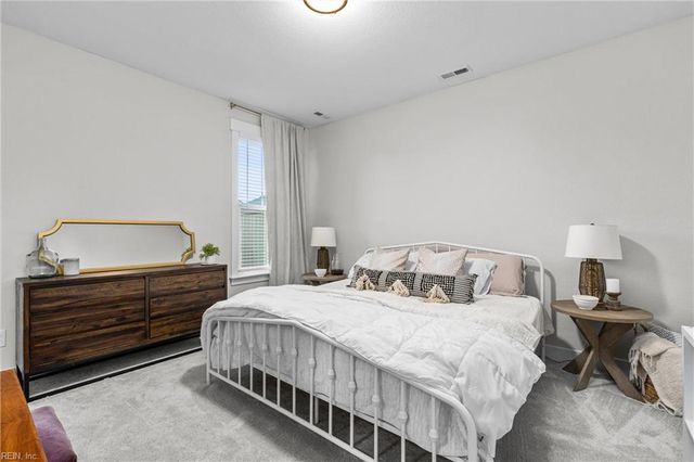 2952 Weston LOOP, Virginia Beach, VA 23456