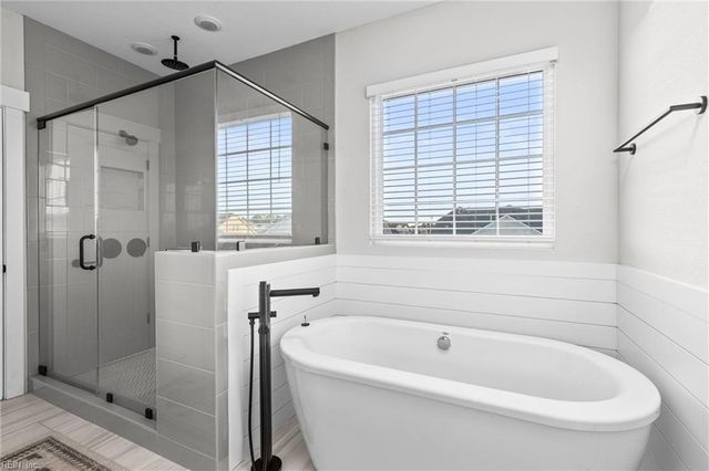 2952 Weston LOOP, Virginia Beach, VA 23456