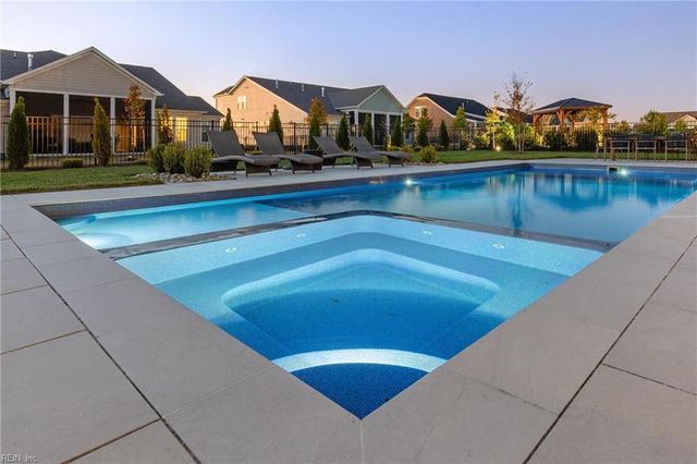 2952 Weston LOOP, Virginia Beach, VA 23456