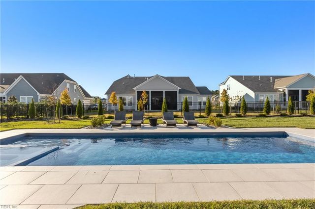 2952 Weston LOOP, Virginia Beach, VA 23456