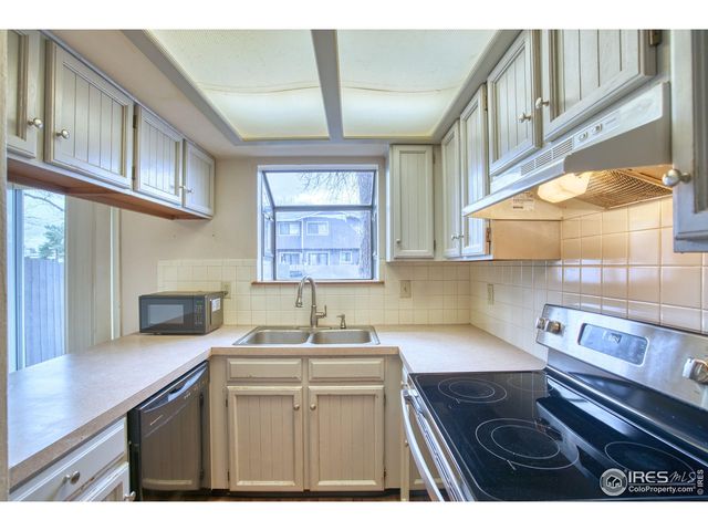 305 Quebec Ave, Longmont, CO 80501