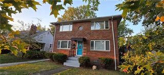 617 E Robinson Avenue, Barberton, OH 44203