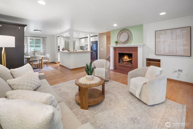 5612 159th Place NE, Redmond, WA 98052