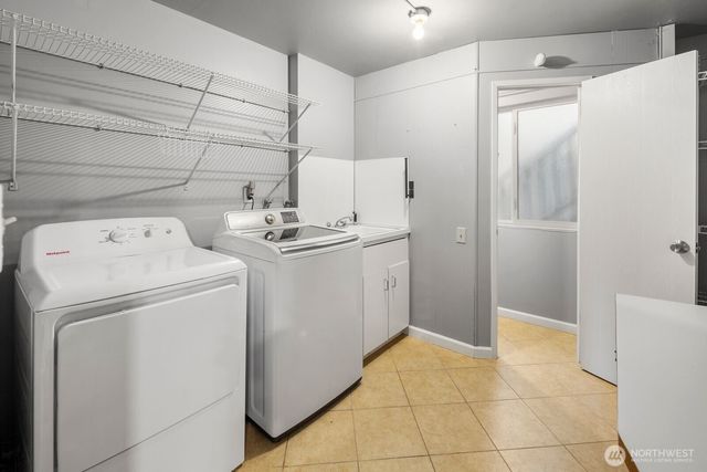 5612 159th Place NE, Redmond, WA 98052