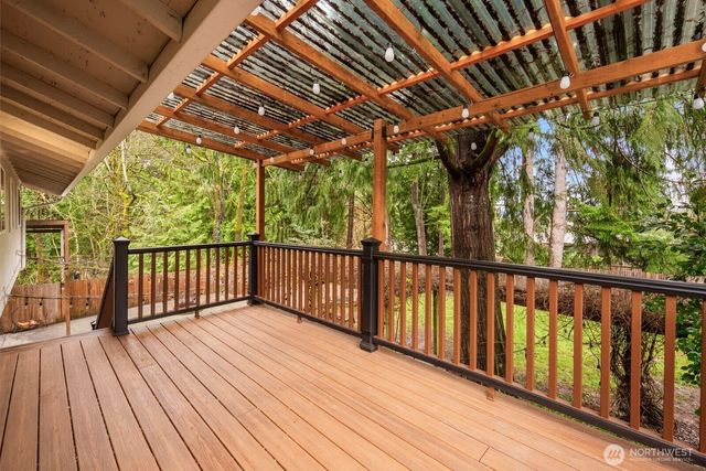 5612 159th Place NE, Redmond, WA 98052