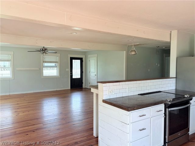 234 N Kibler Highway, Alma, AR 72921