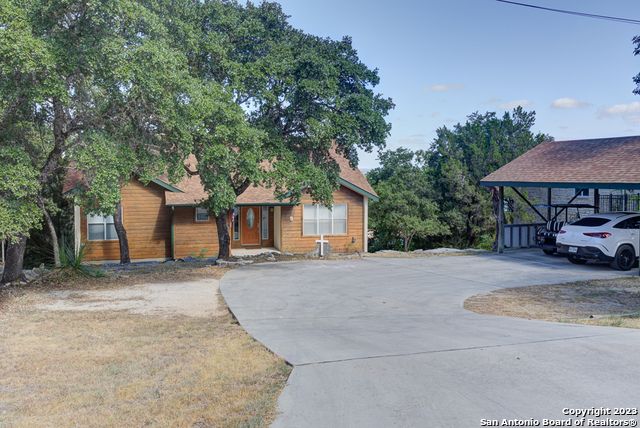 1254 VILLAGE SHORE DR, Canyon Lake, TX 78133