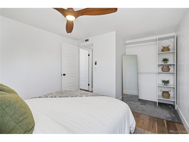 1560 W Beekman Pl, Denver, CO 80221