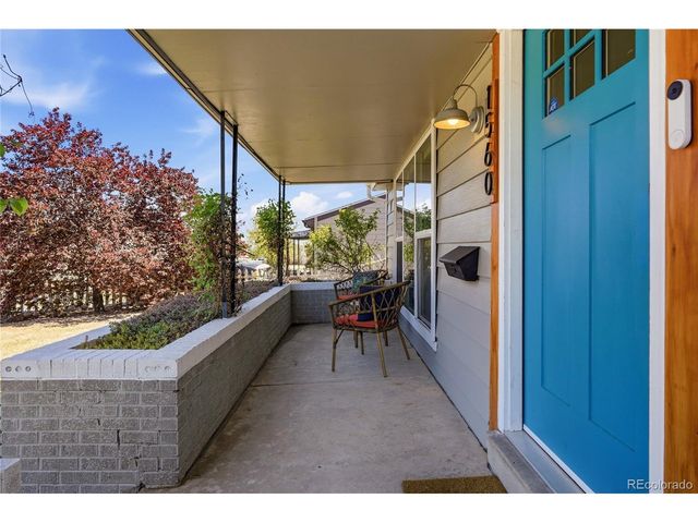 1560 W Beekman Pl, Denver, CO 80221