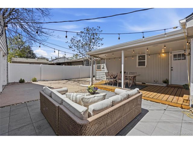 1560 W Beekman Pl, Denver, CO 80221