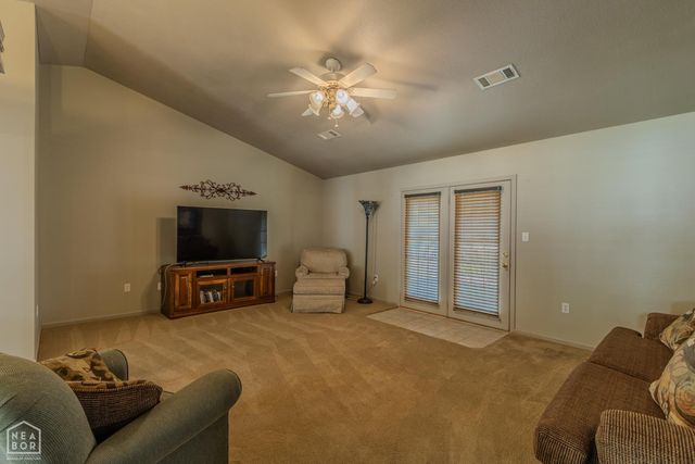 5504 S 27th Street, Paragould, AR 72450