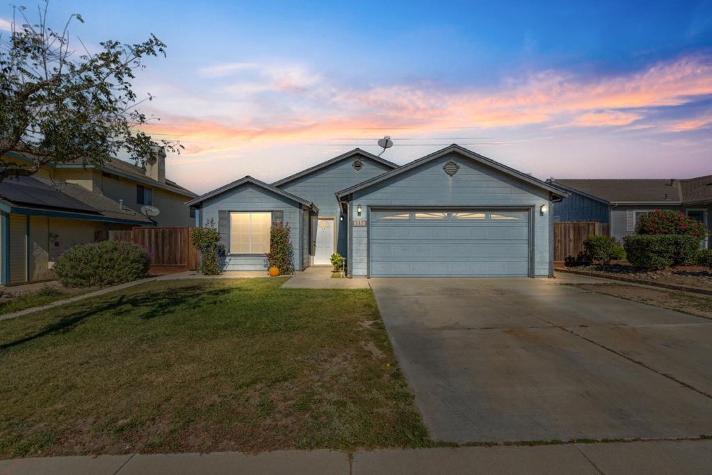 827 Terraza Street, Soledad, CA 93960