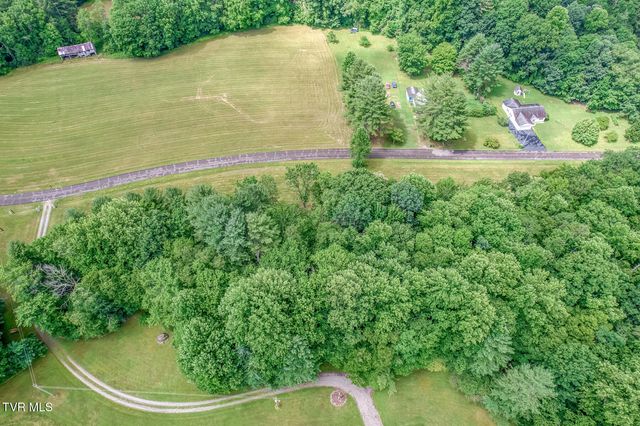 1678 Sluder Road, Shady Valley, TN 37688