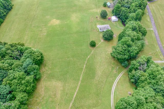 1678 Sluder Road, Shady Valley, TN 37688