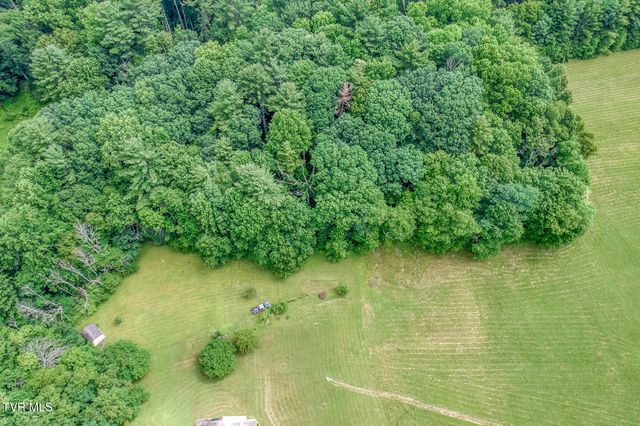 1678 Sluder Road, Shady Valley, TN 37688