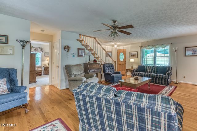 1678 Sluder Road, Shady Valley, TN 37688