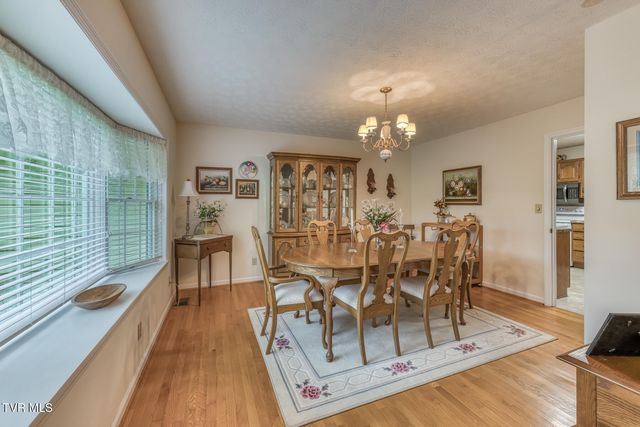 1678 Sluder Road, Shady Valley, TN 37688