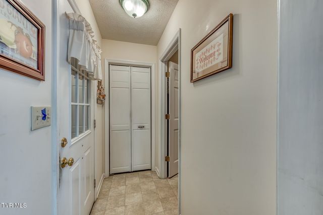 1678 Sluder Road, Shady Valley, TN 37688