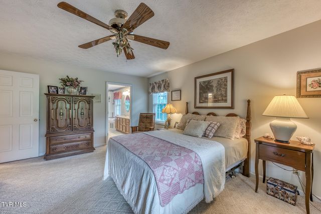 1678 Sluder Road, Shady Valley, TN 37688