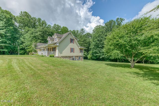 1678 Sluder Road, Shady Valley, TN 37688