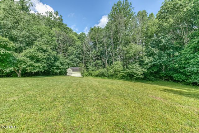 1678 Sluder Road, Shady Valley, TN 37688