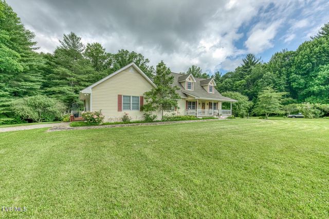 1678 Sluder Road, Shady Valley, TN 37688