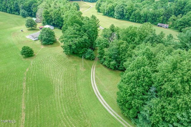1678 Sluder Road, Shady Valley, TN 37688
