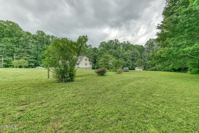 1678 Sluder Road, Shady Valley, TN 37688