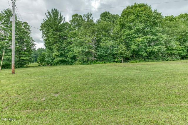 1678 Sluder Road, Shady Valley, TN 37688
