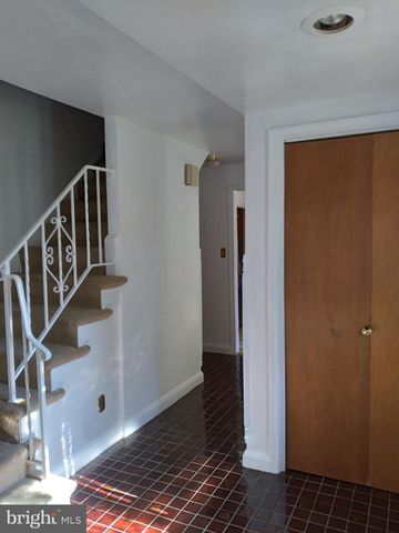 202 CRANBROOK RD, Cockeysville, MD 21030