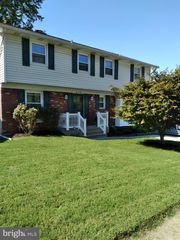 202 CRANBROOK RD, Cockeysville, MD 21030